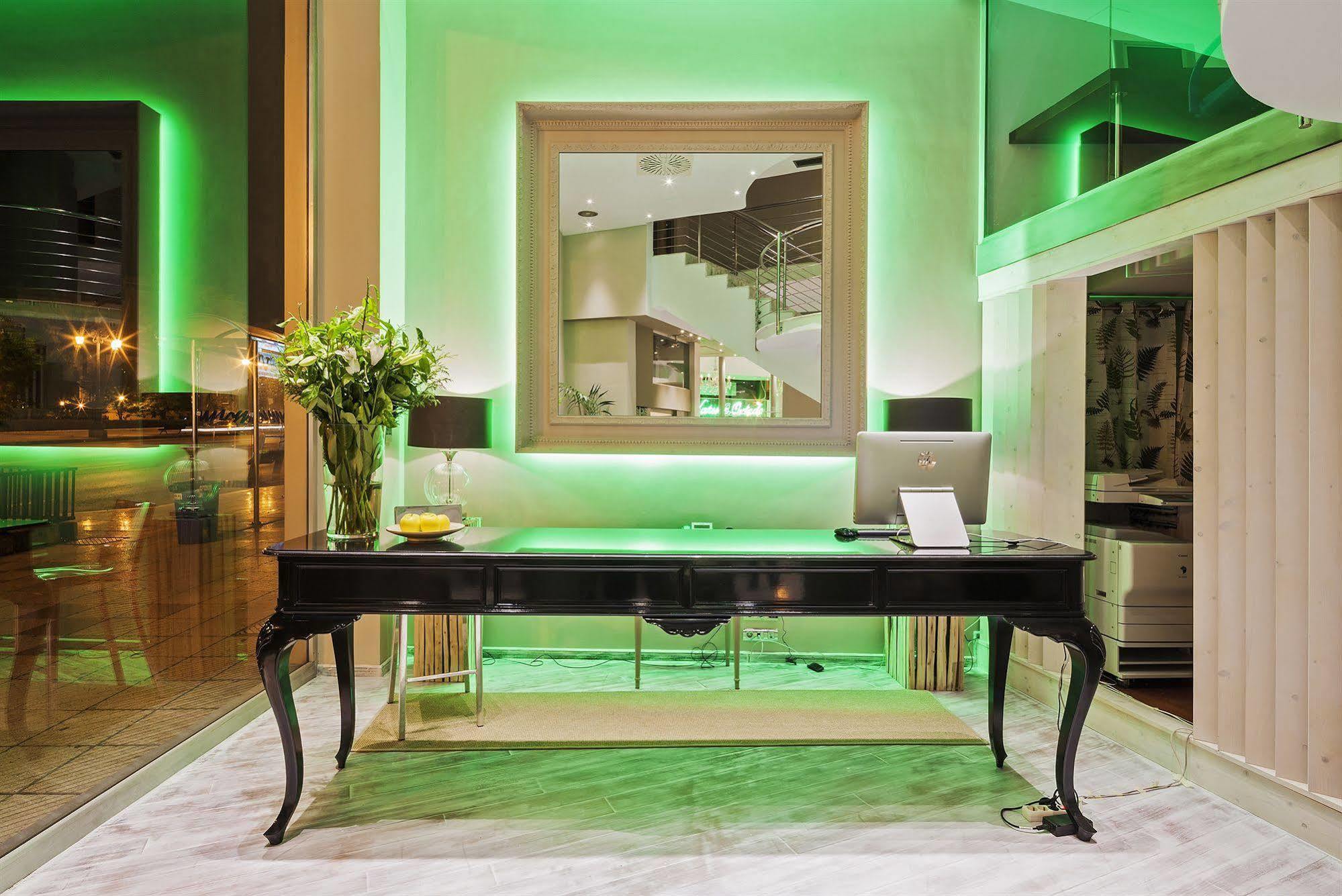 Hotel Nature Овьедо Экстерьер фото
